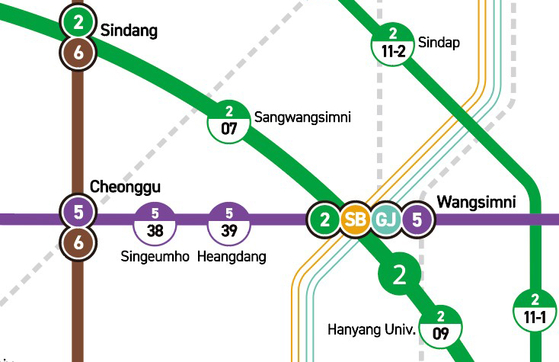 The newly designed Seoul subway map marks both the station number and the line number for each station on the map. [SEOUL METROPOLITAN GOVERNMENT]