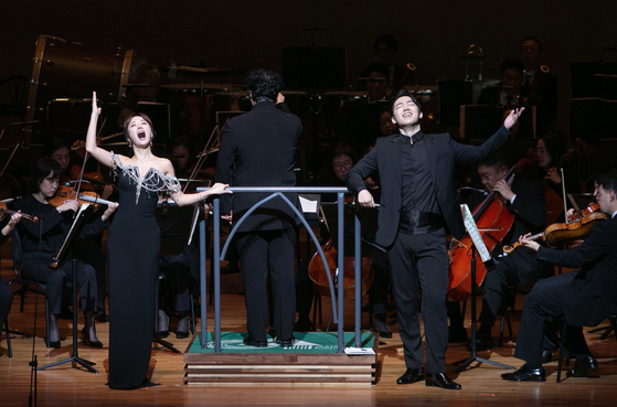 The 13th Dong Suh Coffee Classic concert was met with enthusiasm, with renowned artists and 1,200 audience members participating. [DONG SUH FOODS]