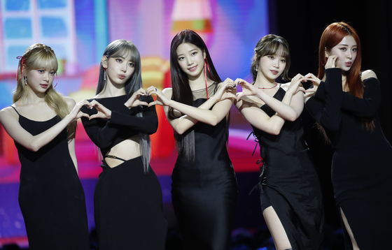 Girl group Le Sserafim [NEWS1] 