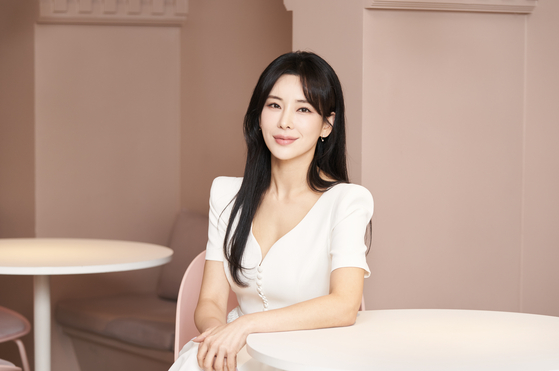 Actor Jeong Sun-ah plays Mina in the ongoing "Dracula: The Musical" at Charlotte Theater in Songpa District, southern Seoul [OD COMPANY]               