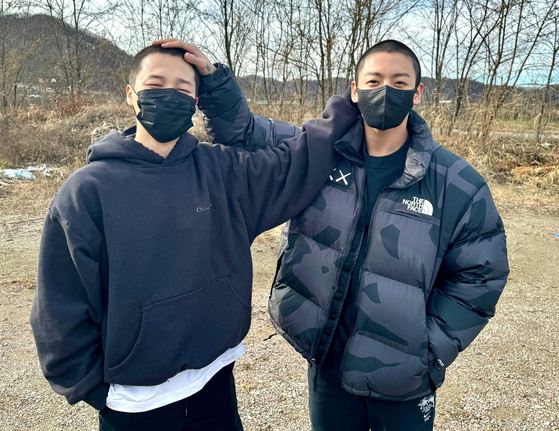 Jimin, left, and Jungkook of BTS [NEWS1]