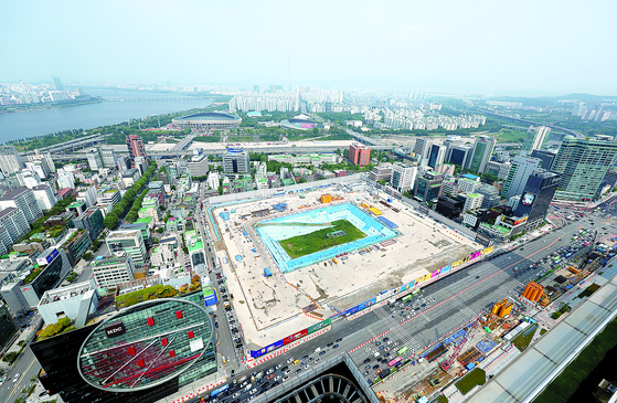 The site where Hyundai Motor Group’s new headquarters, the Global Business Center, will be constructed in Samseong-dong, Gangnam District in southern Seoul. The buildings will be located across from COEX, a famous commercial landmark in Seoul. [YONHAP]
