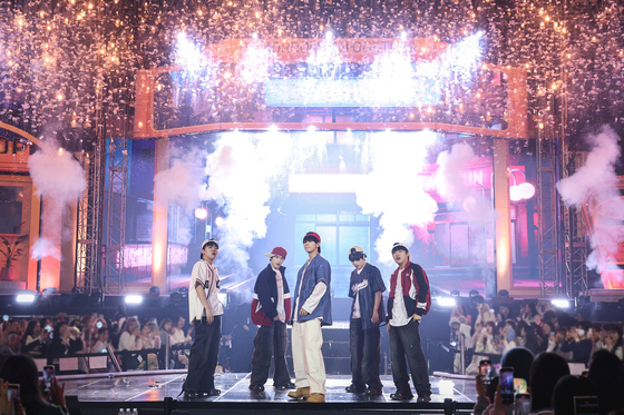 Boy band Tomorrow X Together performing at the ″2024 TXT Fanlive Present X Together,″ a meet and greet held on March 2 and 3 to celebrate the band's fifth anniversary of debut [BIGHIT MUSIC]