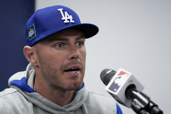Los Angeles Dodgers' Freddie Freeman speaks during a press conference ahead at Gocheok Sky Dome in western Seoul on Saturday.  [AP/YONHAP]