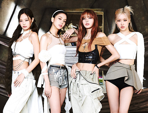 YG Entertainment poured 41.2 billion won ($30.8 million) last year for exclusive contracts with its artists, most likely mainly for its cash cow K-pop group Blackpink. [YG ENTERTAINMENT]
