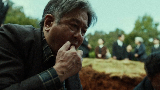 Actor Choi Min-sik in "Exhuma" plays feng shui master Sang-deok [SHOWBOX] 