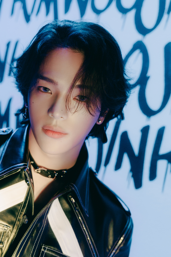 Singer and actor Kim Woo-jin [KUSTOMADE]