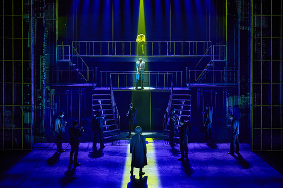 A scene from the ongoing musical "Pagwa" at Hongik Daehangno Art Center in Jongno District, central Seoul. [PAGE1]