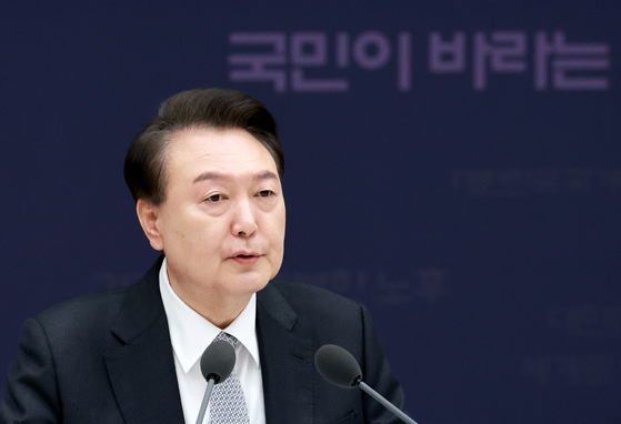 President Yoon Suk Yeol speaks during a meeting held on April 4 at the presidential office in Yongsan District, central Seoul, to discuss further details on policy plans outlined during previous town hall meetings. [YONHAP]