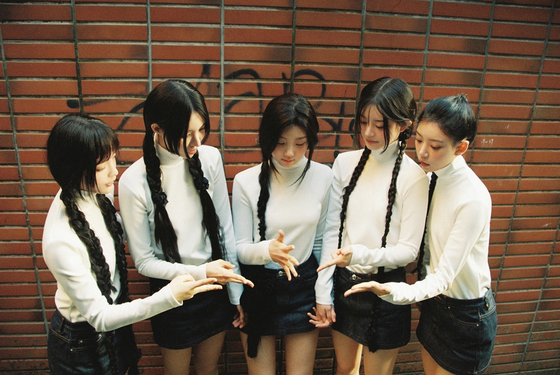 Girl group ILLIT [BELIFT LAB]