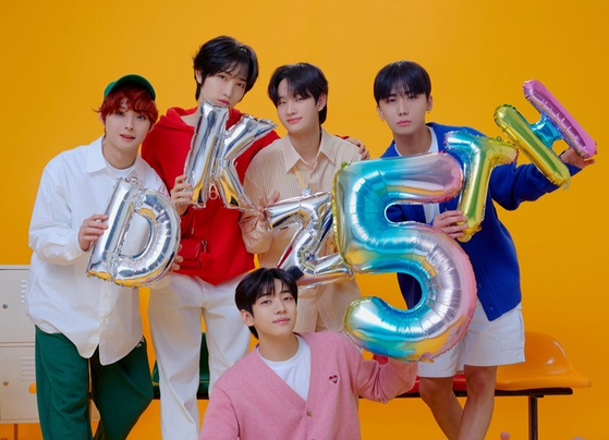Boy band DKZ celebrates its fifth anniversary since debut. [DONGYO ENTERTAINMENT]