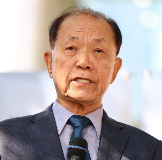 Hwang Woo-yea