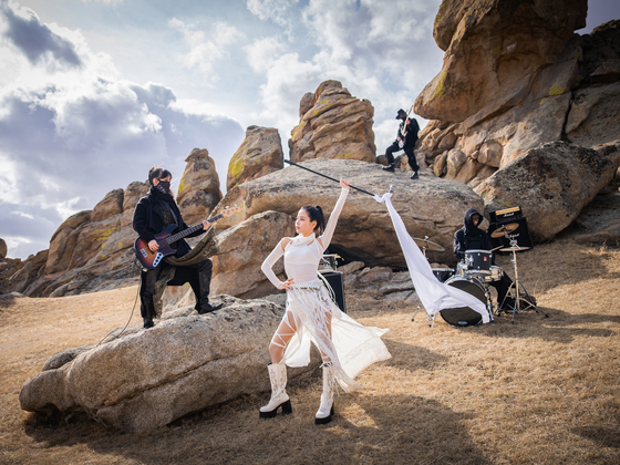 Concept photo for ″But I,″ the lead track of Solar's second EP ″Colours.″ [RBW]