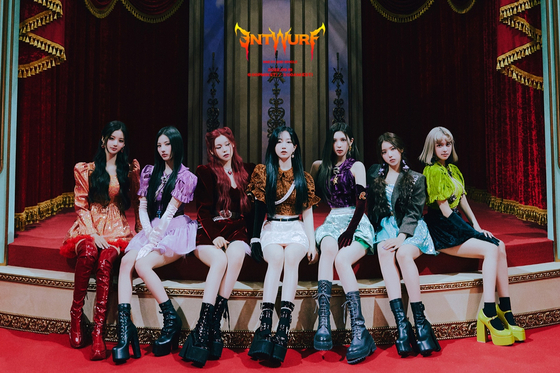 Concept image for Nmixx's "Entwurf" [JYP ENTERTAINMENT] 