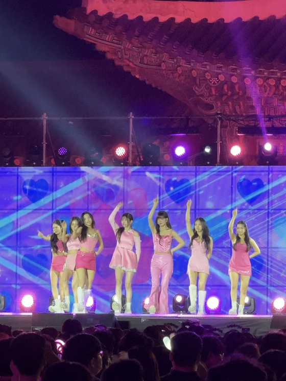 Girl group fromis_9 [DANIELA GONZALEZ PEREZ]