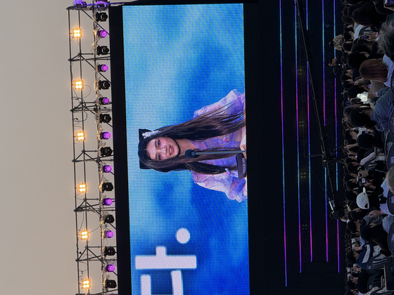 Danielle of NewJeans on the big screen. [DANIELA GONZALEZ PEREZ]