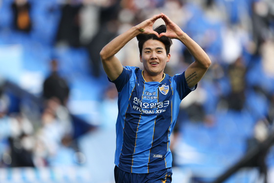 Ulsan Hyundai's Seol Young-woo celebrates after scoring in a match against Daegu FC on Dec. 5, 2021. [K LEAGUE] 