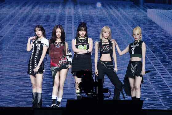 Le Sserafim performs at Weverse Con at Inspire Arena in Incheon on June 15. [2024 WEVERSE CON FESTIVAL]