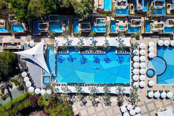 The Oasis pool at Banyan Tree Club & Spa in Jung District, central Seoul [BANYAN TREE CLUB & SPA]