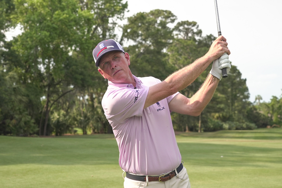 Photo 6. Todd Anderson's instructional photo [PGA TOUR]