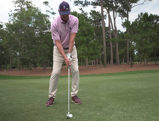 Photo 4. Todd Anderson's instructional photo [PGA TOUR]