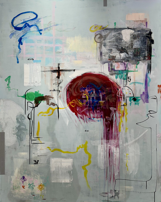 Singer Lee Min-woo of K-pop band Shinhwa speaks during a press conference held on July 3 at the opening of the ″bbuck on & off″ exhibition in Itaewon, central Seoul. [ARTVERSE]