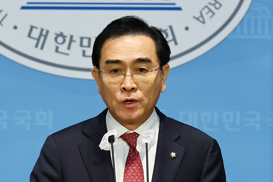 Tae Yong-ho, a former senior North Korean diplomat and ex-lawmaker in Seoul [KIM HYEON-DONG]