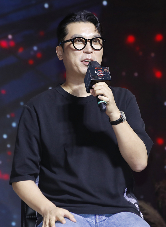 Director Lee Eung-bok speaks during a press conference held in Dongdaemun District, eastern Seoul, on July 17. [NEWS1]