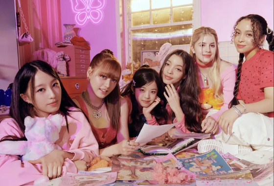 Girl group VCHA [JYP ENTERTAINMENT]