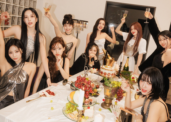 Girl group Twice [JYP ENTERTAINMENT]