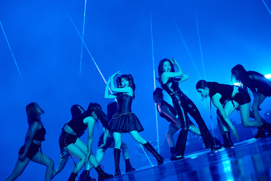Girl group IVE performing at the ″Show What I Have″ world tour encore concert at the KSPO Dome in southern Seoul on Aug. 10 and 11 [STARSHIP ENTERTAINMENT]