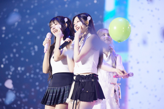 Girl group IVE performing at the ″Show What I Have″ world tour encore concert at the KSPO Dome in southern Seoul on Aug. 10 and 11 [STARSHIP ENTERTAINMENT]