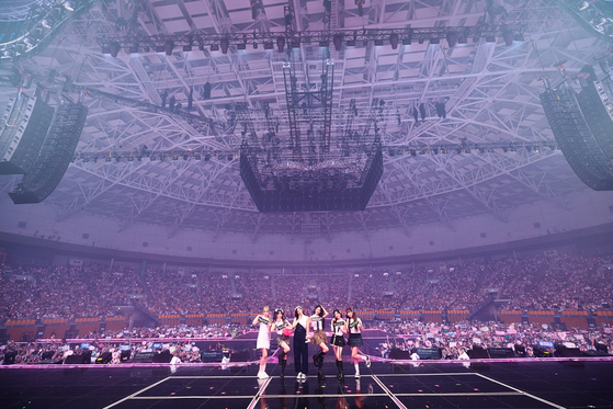 Girl group IVE performing at the ″Show What I Have″ world tour encore concert at the KSPO Dome in southern Seoul on Aug. 10 and 11 [STARSHIP ENTERTAINMENT]