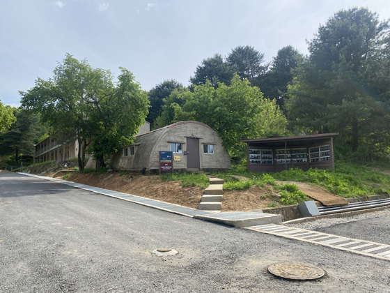 A facility in Camp Greaves that was remodeld into an exhibition hall. [GYEONGGI PROVINCIAL GOVERNMENT]
