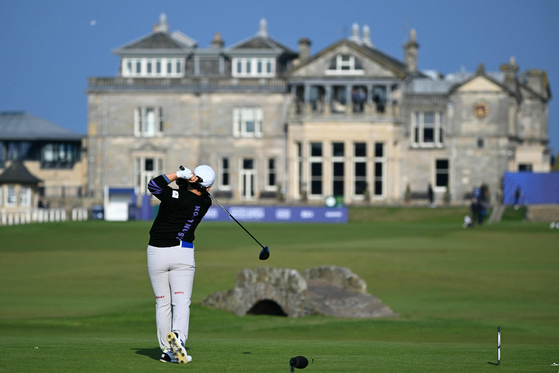 Shin Ji-yai plays from the 18th tee on day three of the 2024 Women's British Open on the Old Course at St Andrews in St Andrews, Scotland on Saturday.  [AFP/YONHAP]