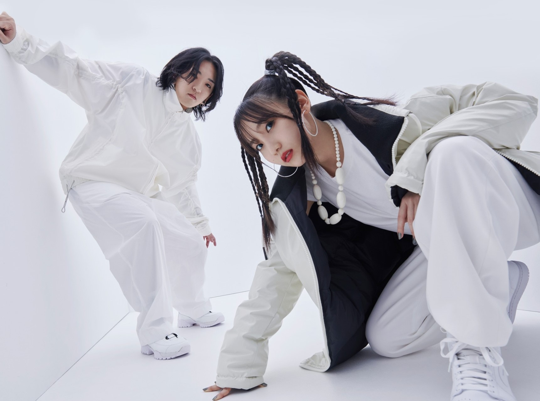 Japanese pop duo Yoasobi [SONY MUSIC ENTERTAINMENT]