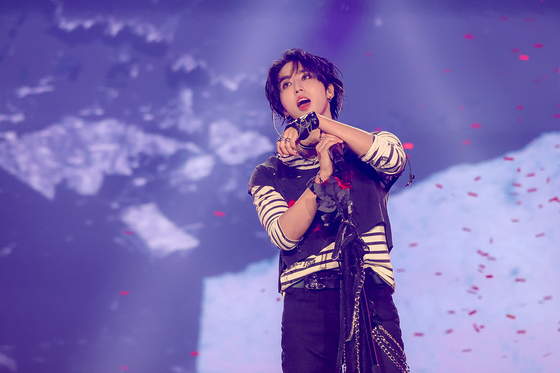 Han of boy band Stray Kids performing at the band's ″dominATE″ Seoul concert at the KSPO Dome in southern Seoul [JYP ENTERTAINMENT]