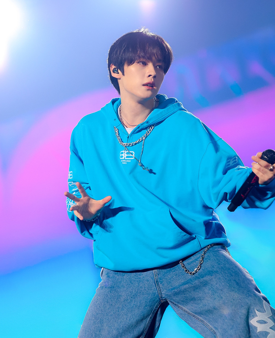 Lee Know of boy band Stray Kids performing at the band's ″dominATE″ Seoul concert at the KSPO Dome in southern Seoul [JYP ENTERTAINMENT]