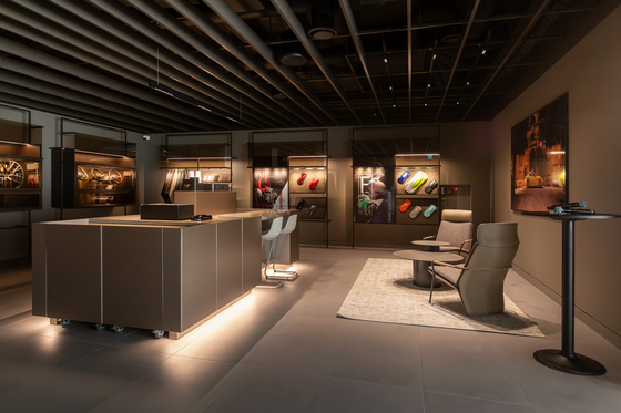 The Fuoriserie space at the renovated Maserati Korea dealership allows customers to personalize their cars. [MASERATI KOREA]