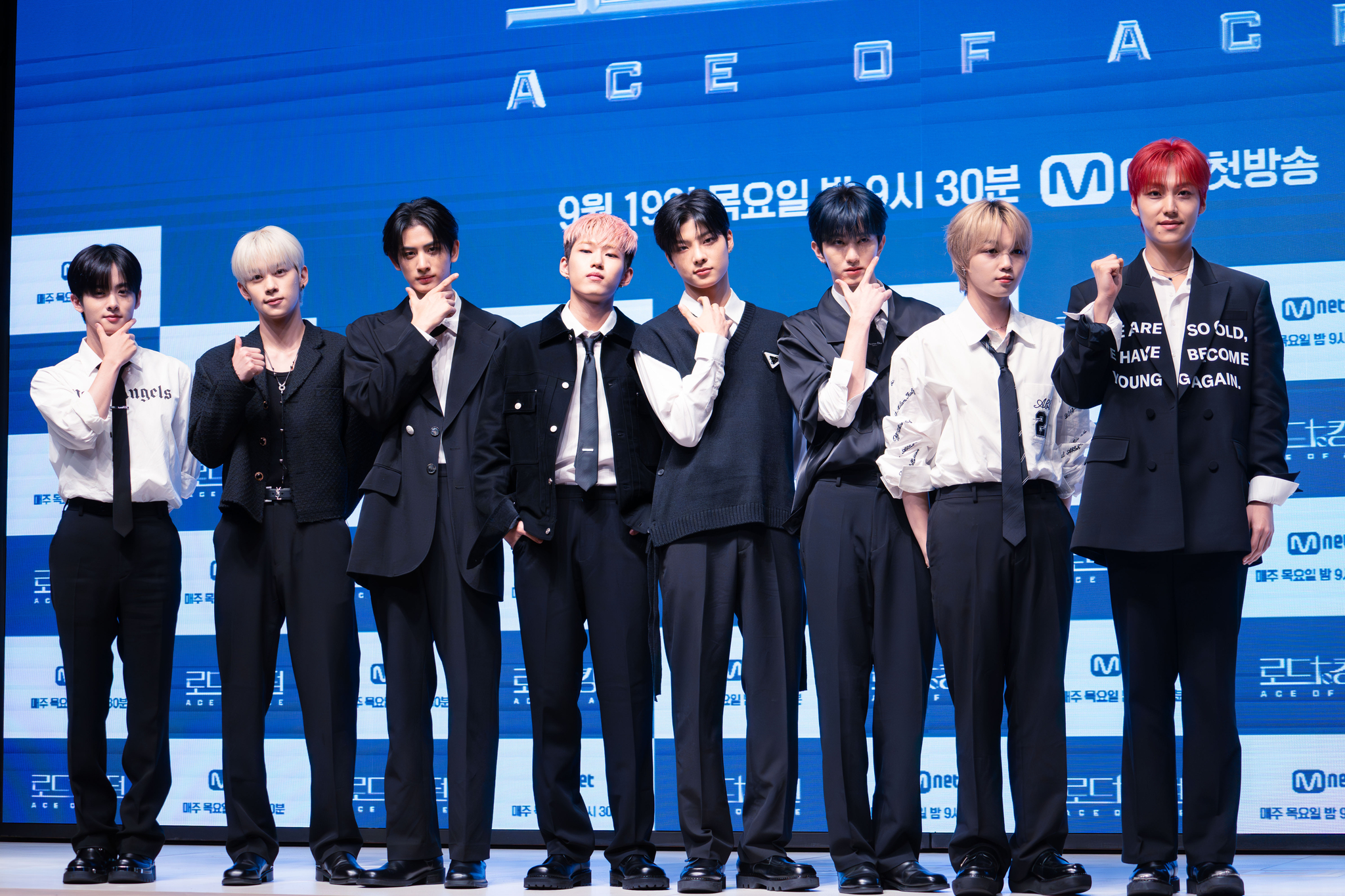 Boy band Younite, set to compete in Mnet's competition show ″Road to Kingdom: Ace of Ace″ [DANIELA GONZALEZ PEREZ]