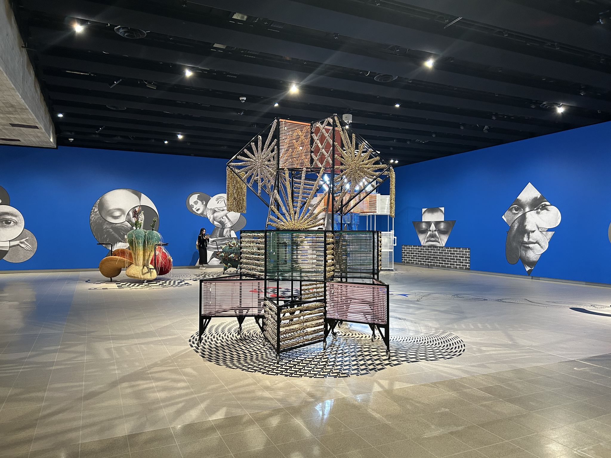 Installation view of Haegue Yang's solo survey exhibition ″Leap Year″ at the Hayward Gallery in London [SHIN MIN-HEE]