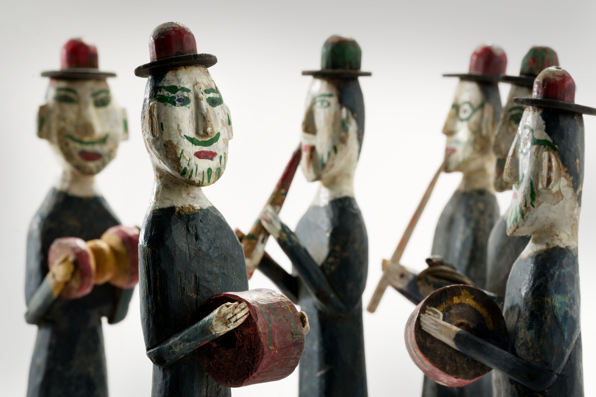 Kokdu (traditional wooden doll) as entertainers [NATIONAL FOLK MUSEUM OF KOREA]
