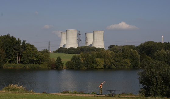 Dukovany nuclear power plant in Dukovany, Czech Republic in 2011. [AP/YONHAP]