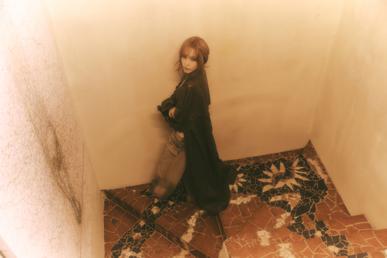 R&B singer-songwriter Heize [P NATION]