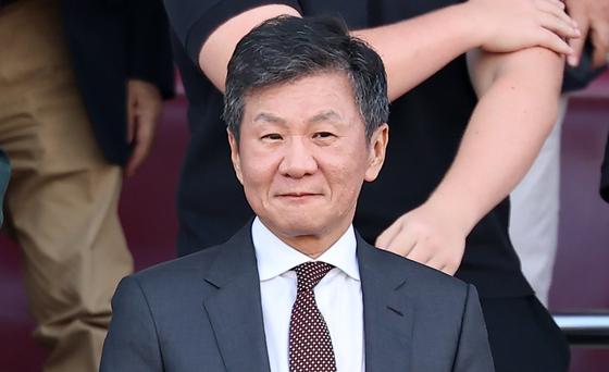 Korea Football Association President Chung Mong-gyu watches a 2026 World Cup qualifier between Korea and Jordan at Amman International Stadium in Jordan on Oct. 11. [NEWS1] 