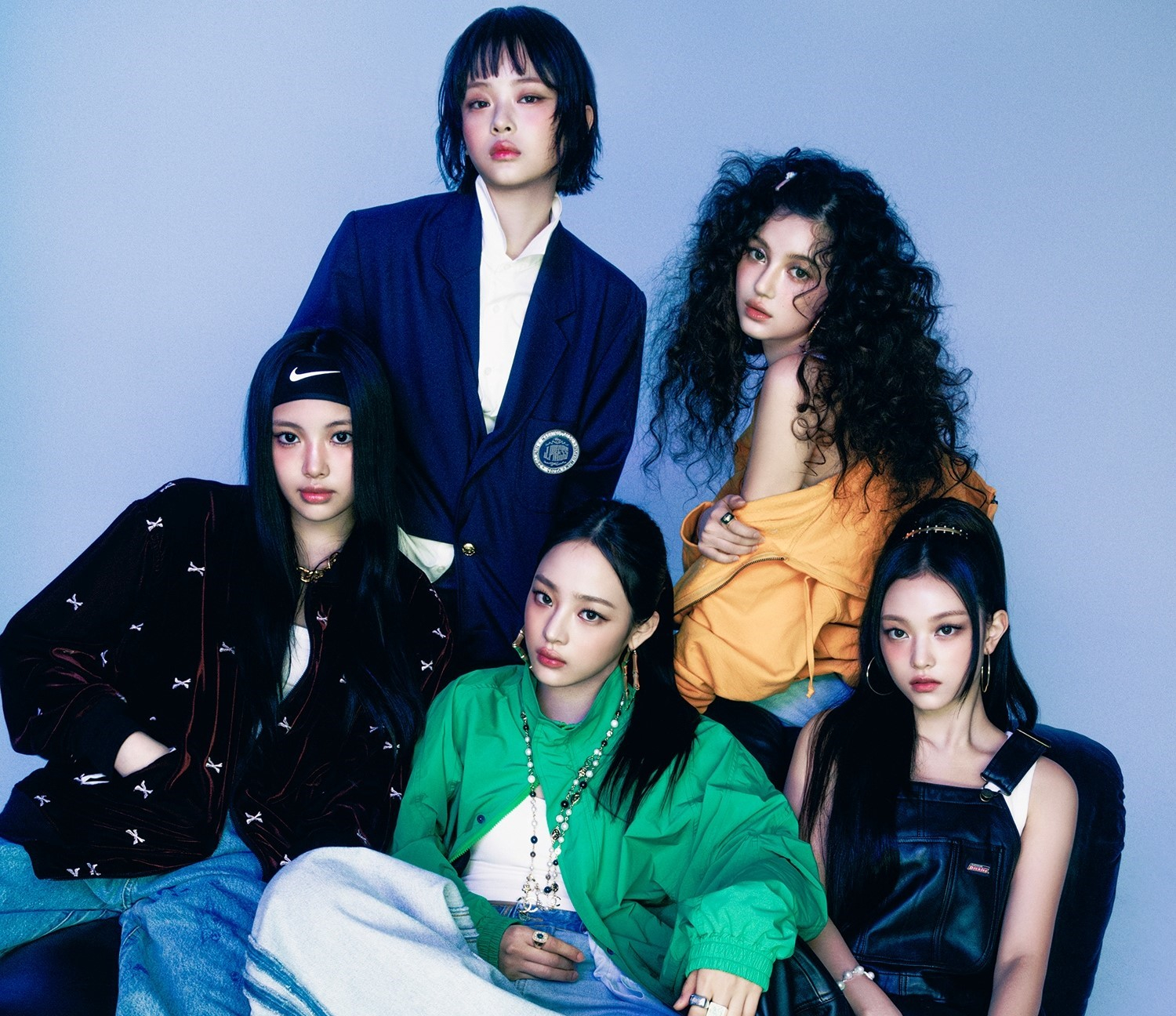 Girl group NewJeans [ADOR]