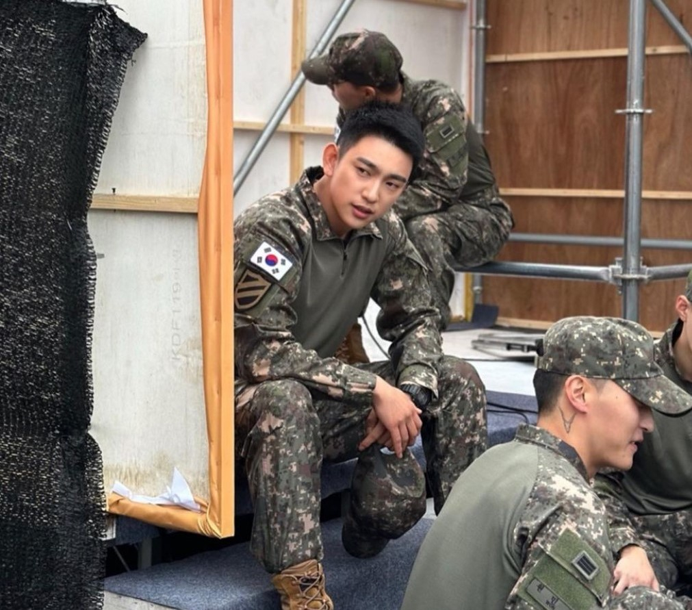 Jinyoung in his military uniform [INSTAGRAM]