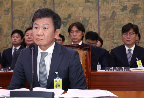 Korea Football Association President Chung Mong-gyu speaks during a parliamentary committee on culture, sports and tourism at the National Assembly in western Seoul on Sept. 24. [YONHAP]