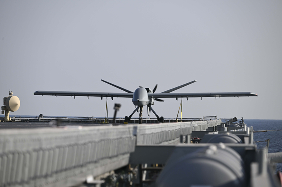 A U.S. General Atomics MQ-1C Gray Eagle, an unmanned reconnaissance and attack aircraft, takes off from the Korean Navy’s amphibious assault ship ROKS Dokdo off the coast of Pohang, North Gyeongsang, in the East Sea on Tuesday. [REPUBLIC OF KOREA NAVY]