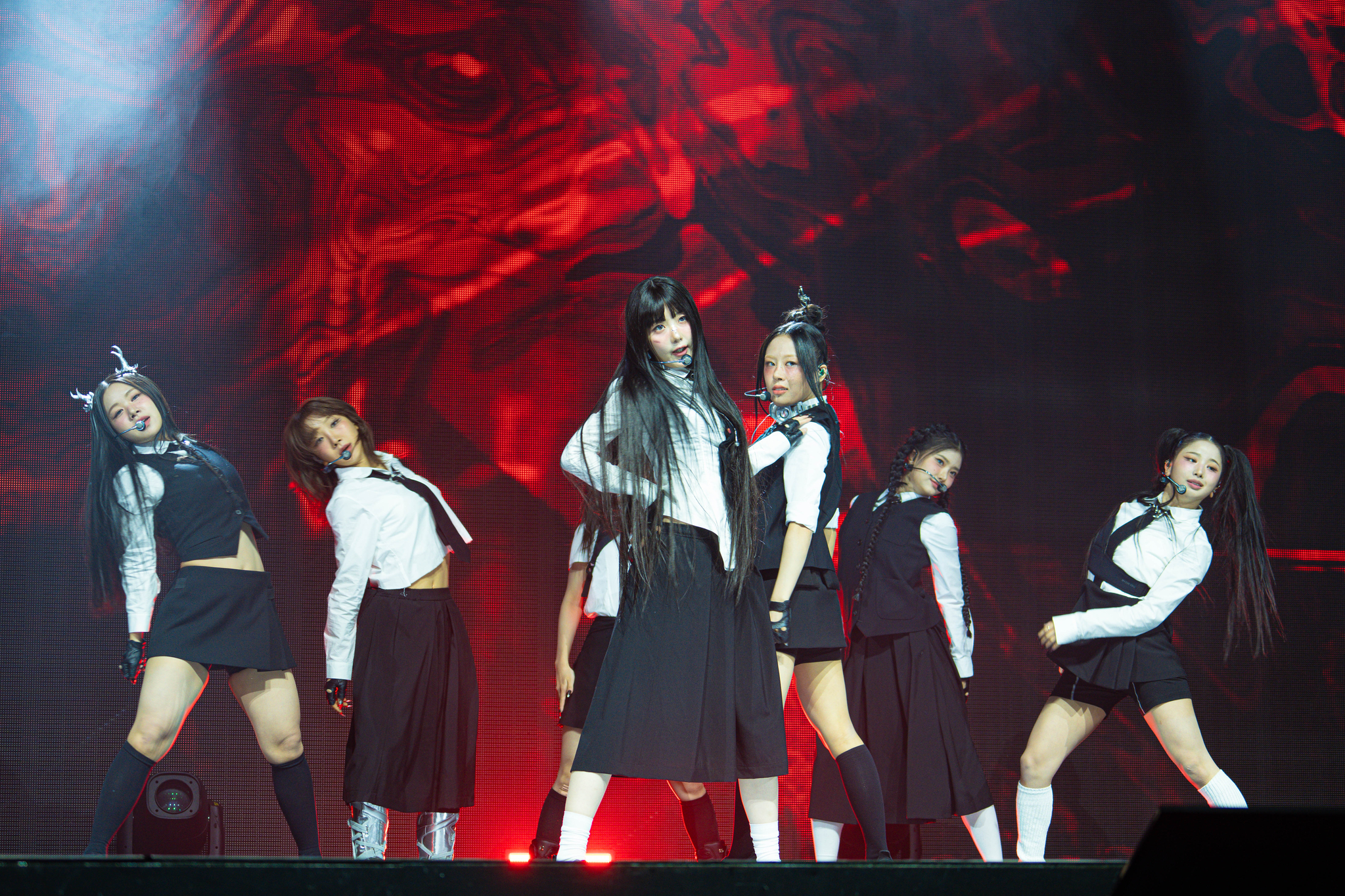Girl group Badvillain at a showcase held on Nov. 19 in eastern Seoul [DANIELA GONZALEZ PEREZ]